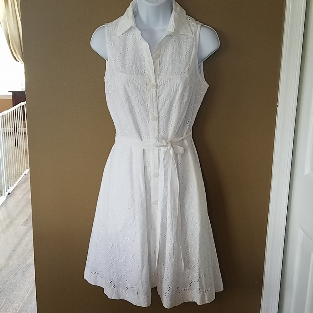 White eyelet dress with pockets and full dress ra